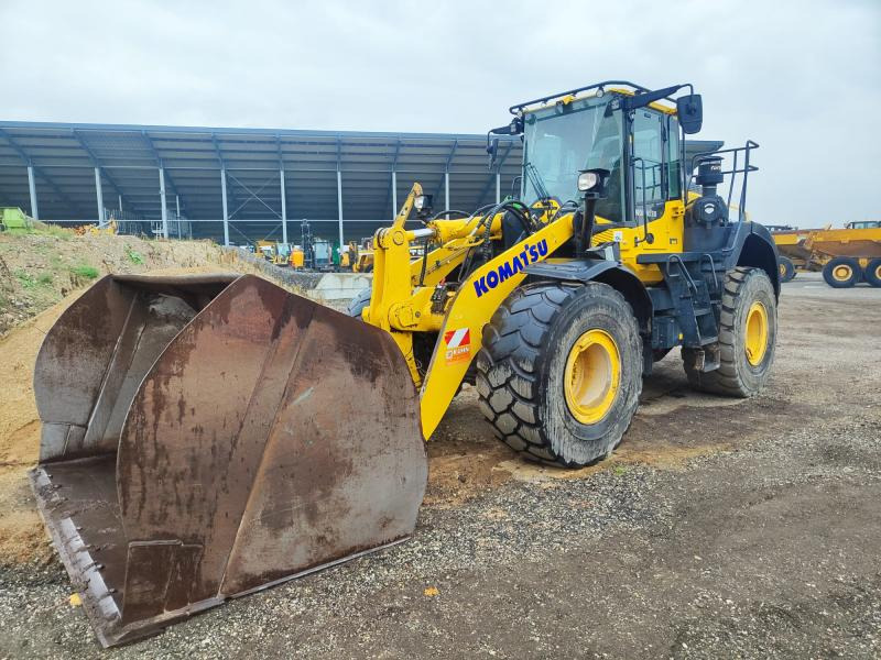 Komatsu WA380-8E0 - Carregadeira de rodas: foto 2 Komatsu WA380-8E0 - Carregadeira de rodas: foto 2