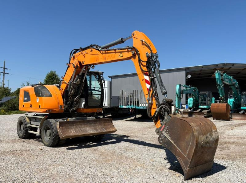 Liebherr A914 - Escavadeira de rodas: foto 3 Liebherr A914 - Escavadeira de rodas: foto 3