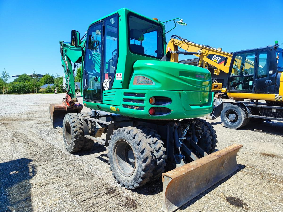 Takeuchi TB295W - Escavadeira de rodas: foto 1 Takeuchi TB295W - Escavadeira de rodas: foto 1