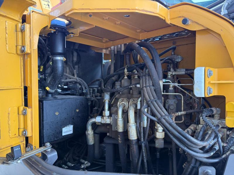 Volvo ECR235EL - Escavadora de rastos: foto 5 Volvo ECR235EL - Escavadora de rastos: foto 5