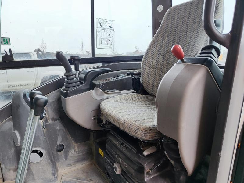 Volvo ECR40D - Mini escavadeira: foto 5 Volvo ECR40D - Mini escavadeira: foto 5