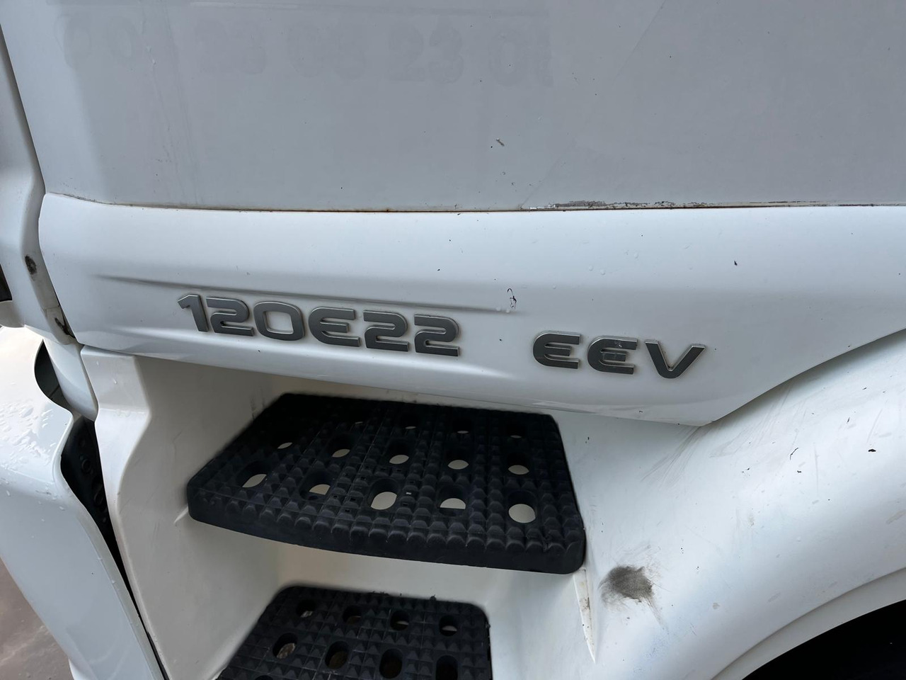 Iveco Eurocargo 120 E 22 - Caminhão com lona: foto 4 Iveco Eurocargo 120 E 22 - Caminhão com lona: foto 4