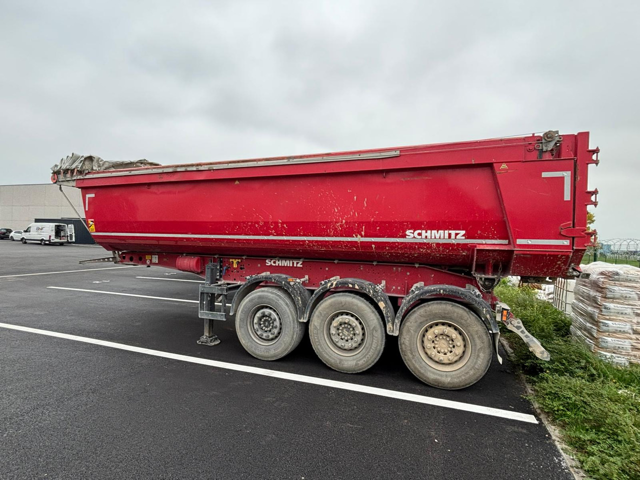 SCHMITZ - Semireboque basculante: foto 2 SCHMITZ - Semireboque basculante: foto 2