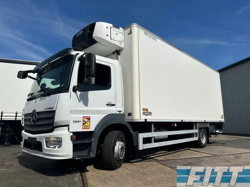 Mercedes-Benz Atego 1221 Chereau koel/vries opbouw FRC, Carrier 850, d'Holl klep (22850) - Caminhão frigorífico: foto 5 Mercedes-Benz Atego 1221 Chereau koel/vries opbouw FRC, Carrier 850, d'Holl klep (22850) - Caminhão frigorífico: foto 5