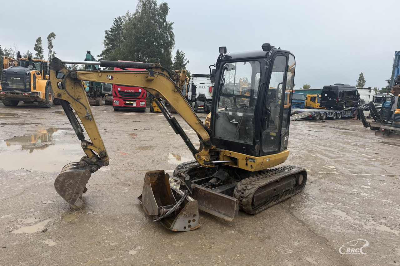 Caterpillar 302.7DCR - Mini escavadeira: foto 1 Caterpillar 302.7DCR - Mini escavadeira: foto 1