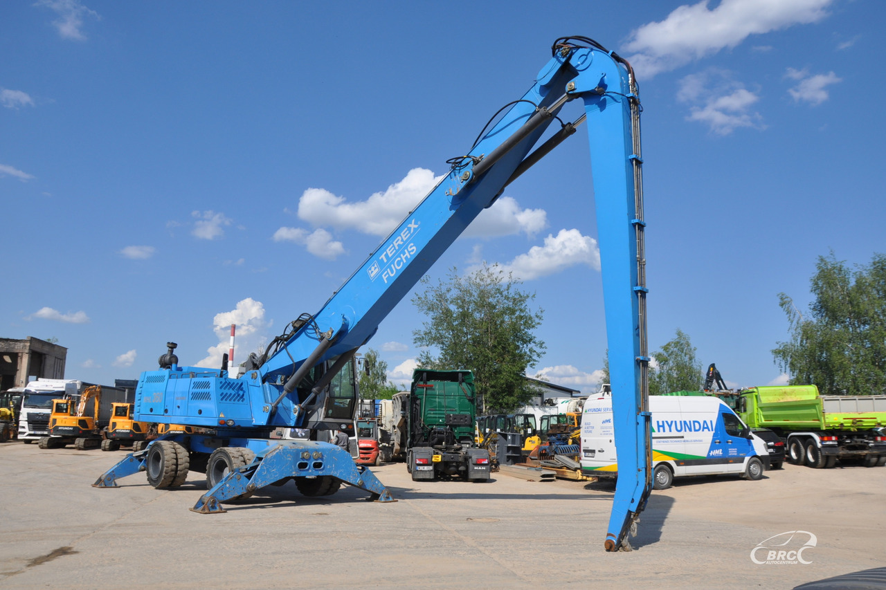 Fuchs MHL 360 - Manipulador de material: foto 2 Fuchs MHL 360 - Manipulador de material: foto 2