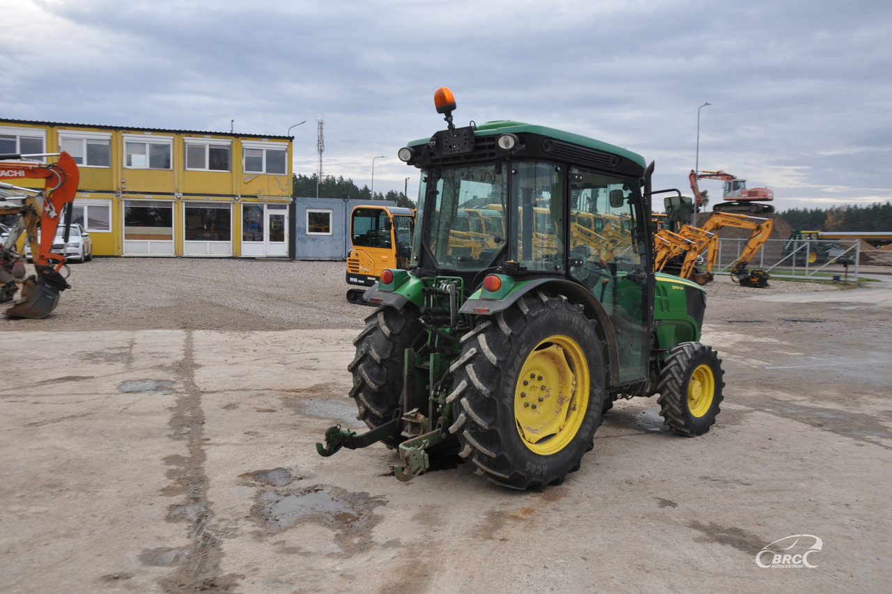 John Deere 5085 - Trator: foto 5 John Deere 5085 - Trator: foto 5