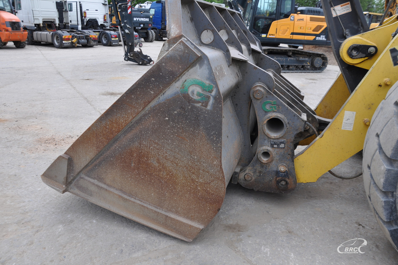 Carregadeira de rodas New Holland W270B: foto 11