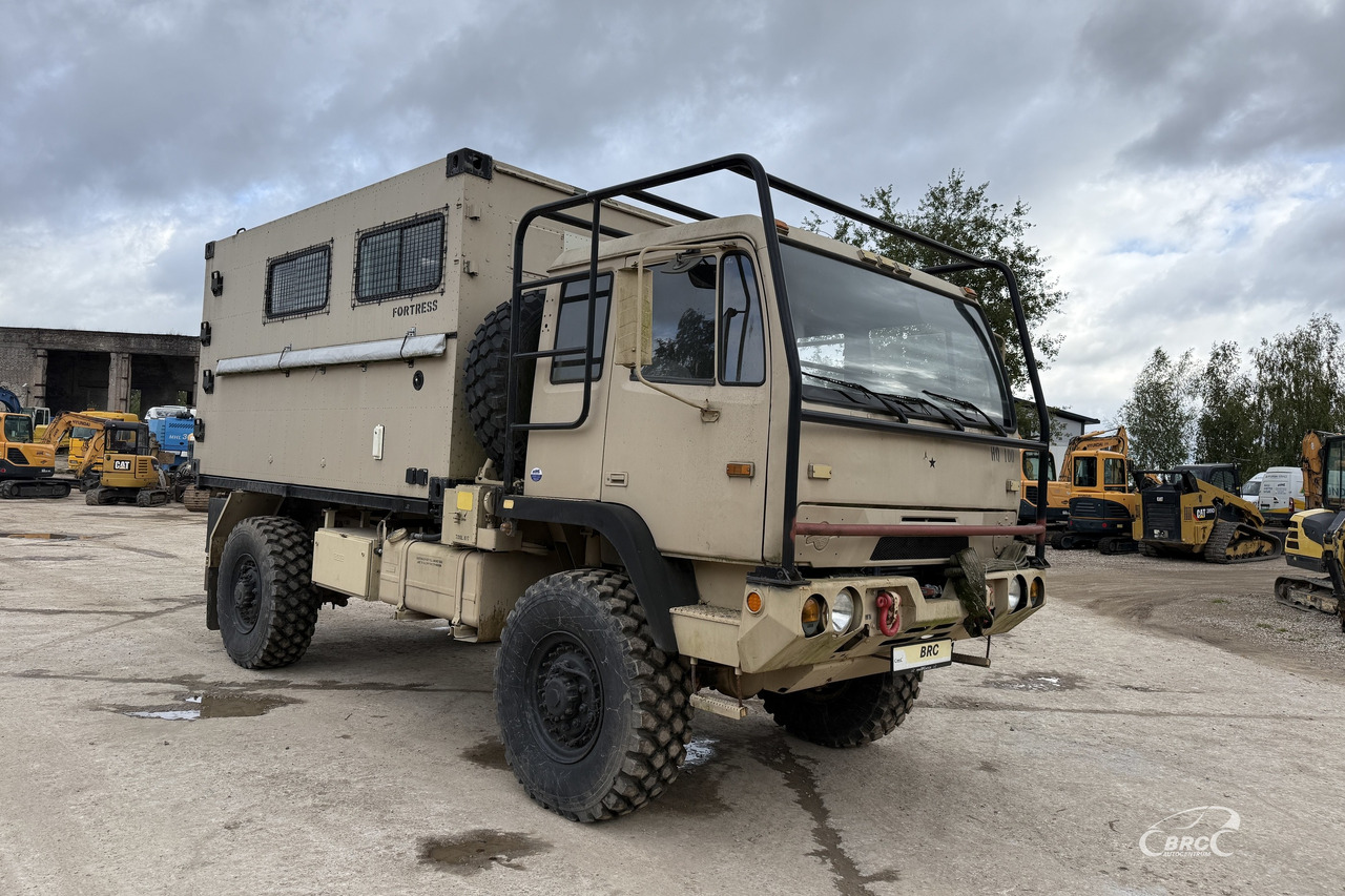 Stewart & Stevenson M1078 LMTV - Caminhão transporte de veículos: foto 2 Stewart & Stevenson M1078 LMTV - Caminhão transporte de veículos: foto 2