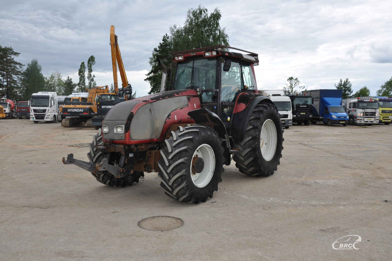Valtra T190 - Trator: foto 1 Valtra T190 - Trator: foto 1
