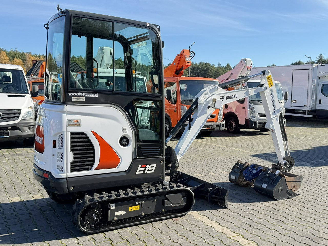 Mini escavadeira Bobcat E19 Komplet Łyżek Mało Używana Przepracowane tylko 90mth: foto 14