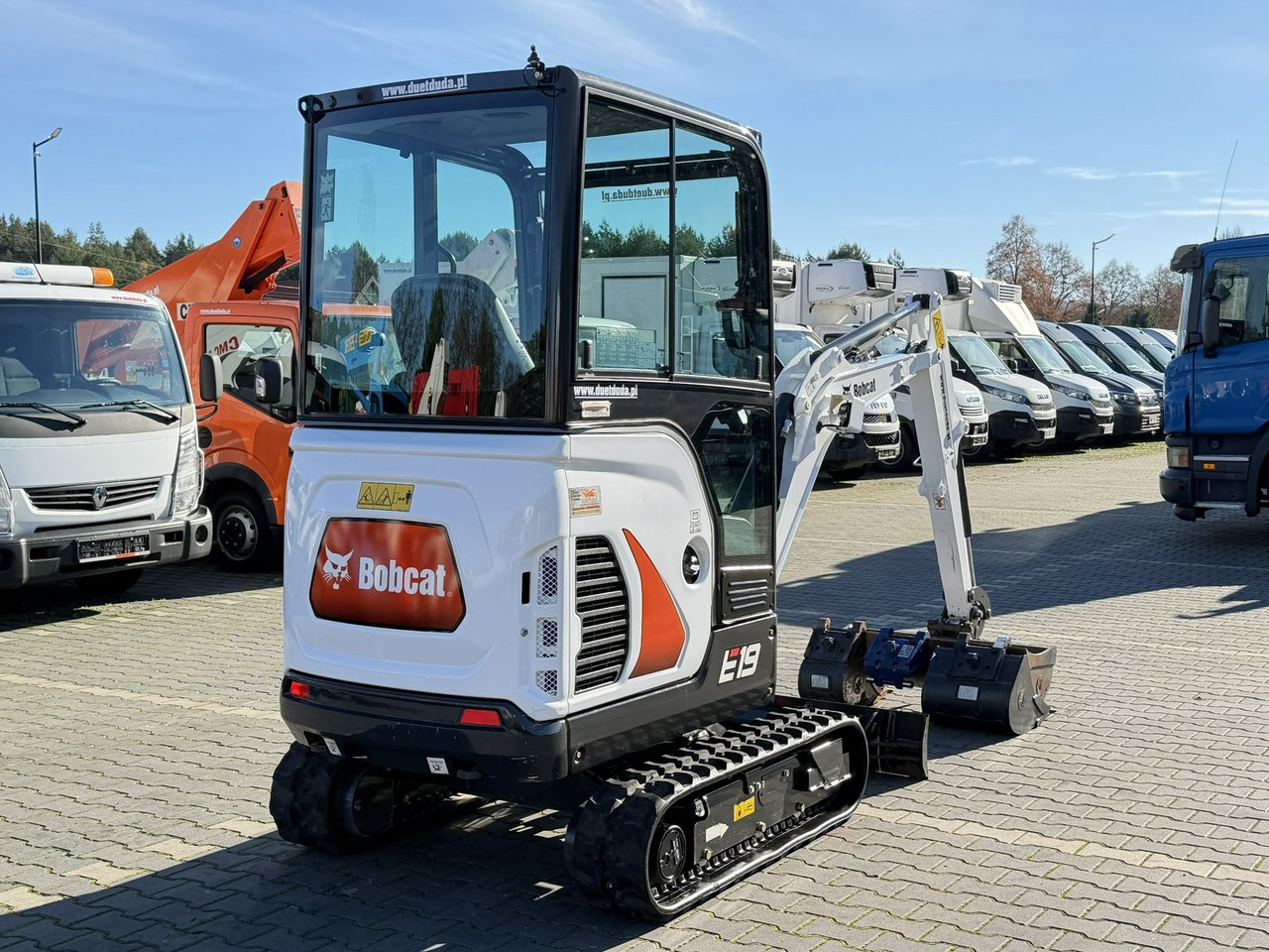 Mini escavadeira Bobcat E19 Komplet Łyżek Mało Używana Przepracowane tylko 90mth: foto 18