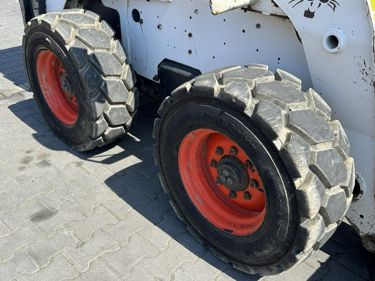 Bobcat S300 Joystick Mini Ładowarka Waga 3692kg - Mini carregadeira: foto 5 Bobcat S300 Joystick Mini Ładowarka Waga 3692kg - Mini carregadeira: foto 5