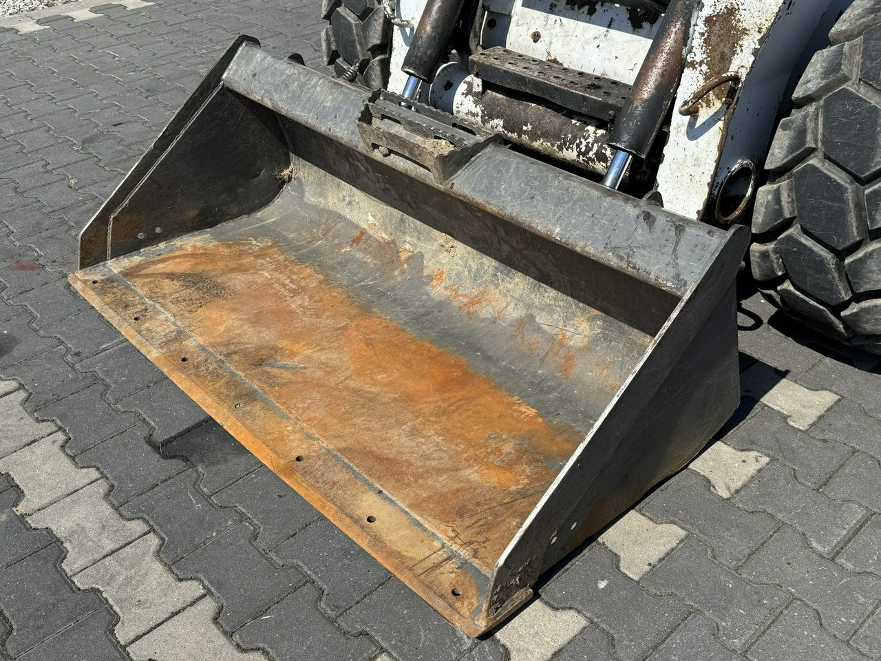 Bobcat S300 Joystick Mini Ładowarka Waga 3692kg - Mini carregadeira: foto 2 Bobcat S300 Joystick Mini Ładowarka Waga 3692kg - Mini carregadeira: foto 2