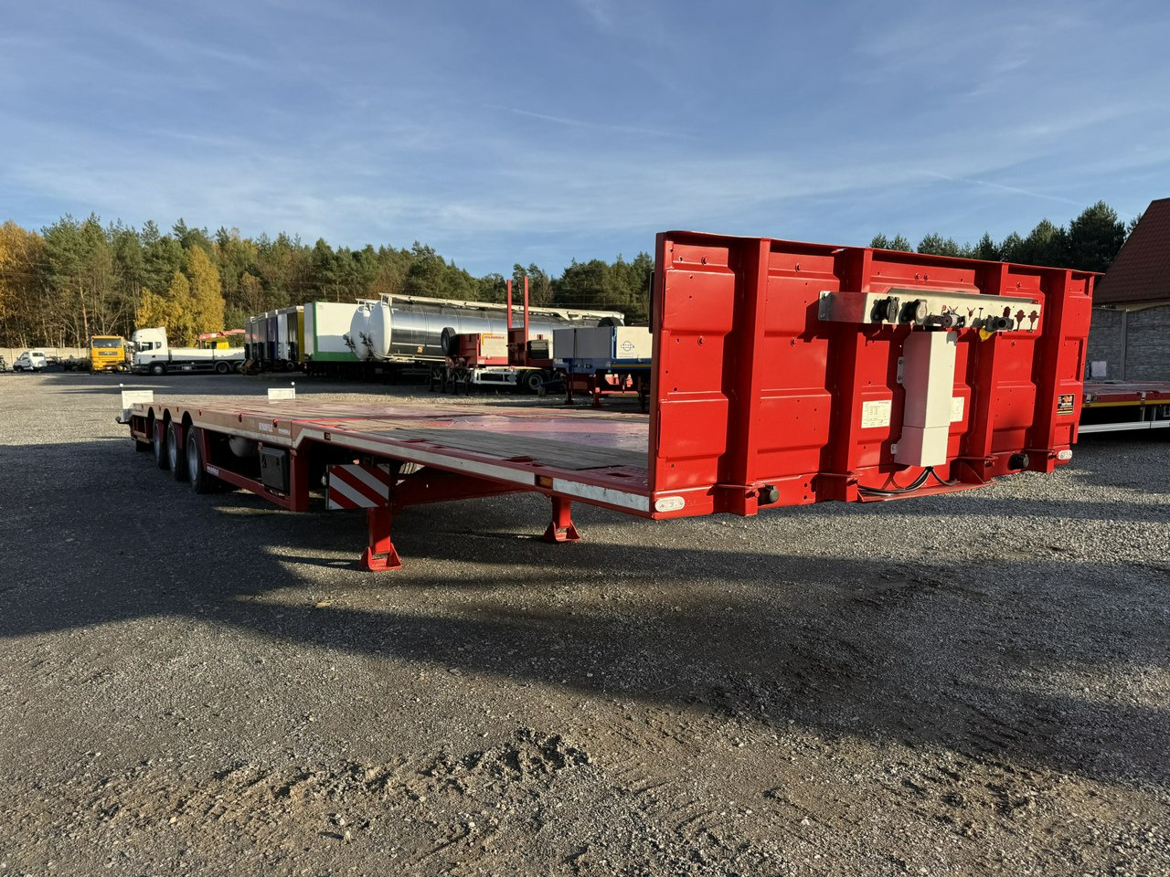 Faymonville Niskopodłogowa Telemega Rozciągana 7m 3-Osiowa Oś skrętna - Semireboque baixa: foto 4 Faymonville Niskopodłogowa Telemega Rozciągana 7m 3-Osiowa Oś skrętna - Semireboque baixa: foto 4