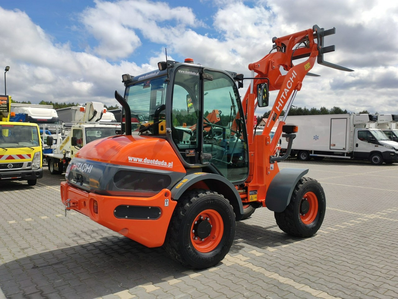 Hitachi ZW75 Wheel Loader Szybko-Złącze Widły Stan Bardzo Dobry - Carregadeira de rodas: foto 5 Hitachi ZW75 Wheel Loader Szybko-Złącze Widły Stan Bardzo Dobry - Carregadeira de rodas: foto 5