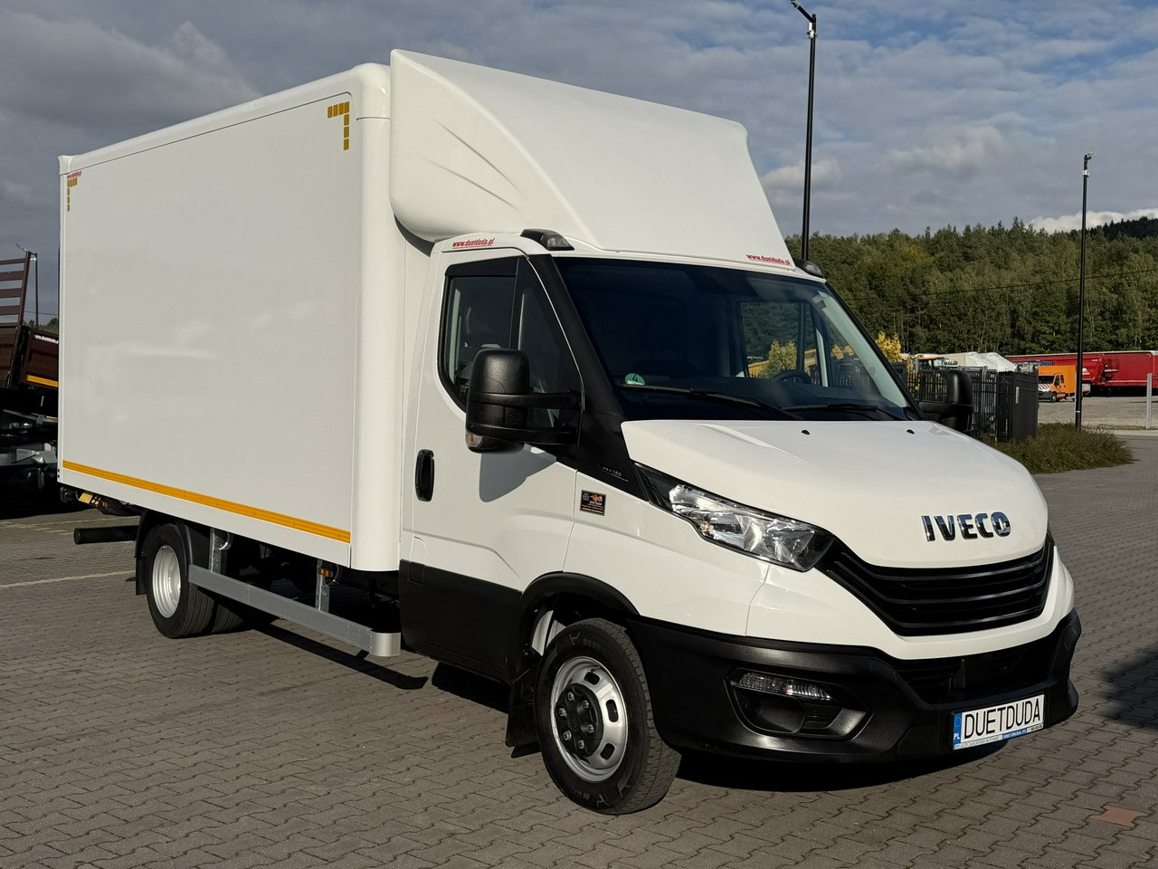 Iveco Daily 35C16 V - Carrinha de contentor: foto 4 Iveco Daily 35C16 V - Carrinha de contentor: foto 4