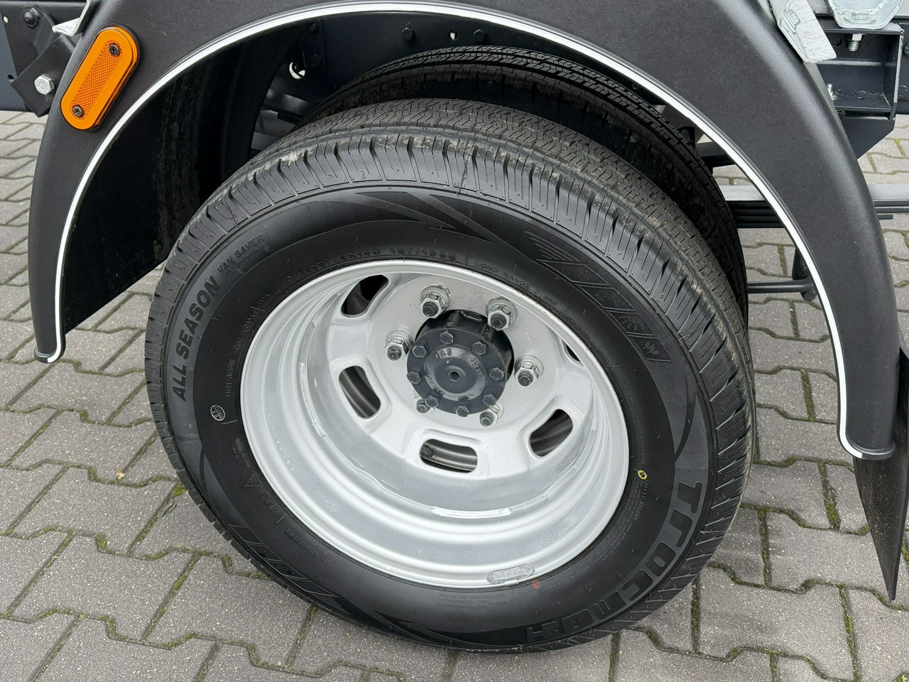 Iveco Daily 35C16 V - Furgão basculante: foto 5 Iveco Daily 35C16 V - Furgão basculante: foto 5