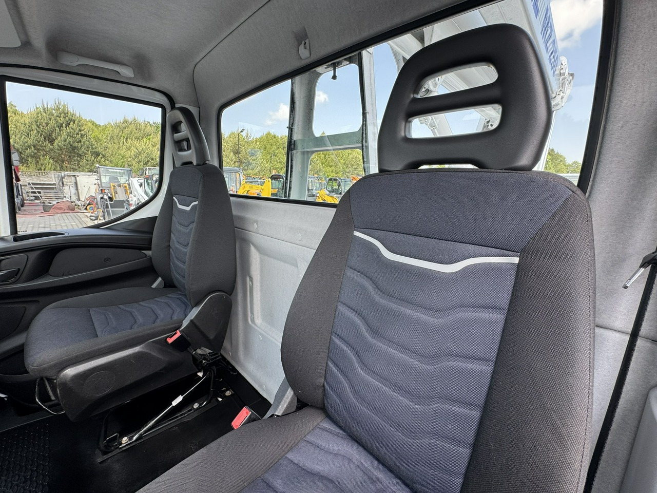 Locação de Iveco Daily 35S14 Iveco Daily 35S14: foto 29