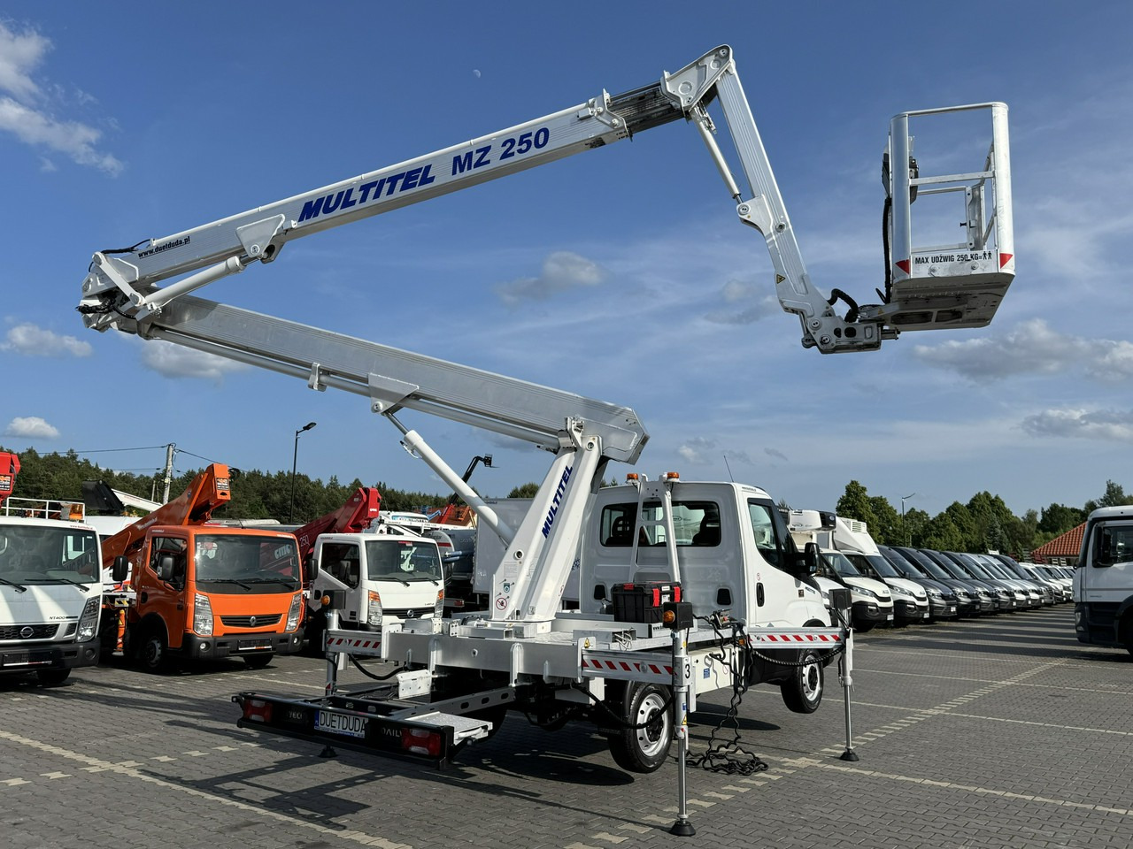 Locação de Iveco Daily 35S14 Iveco Daily 35S14: foto 17