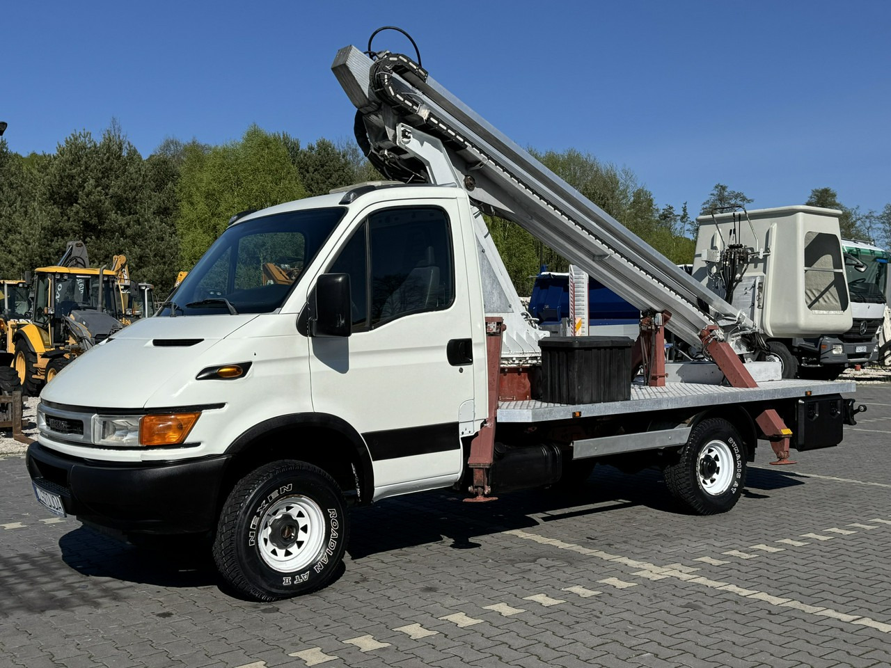 Iveco Daily - Caminhão com plataforma aérea: foto 5 Iveco Daily - Caminhão com plataforma aérea: foto 5