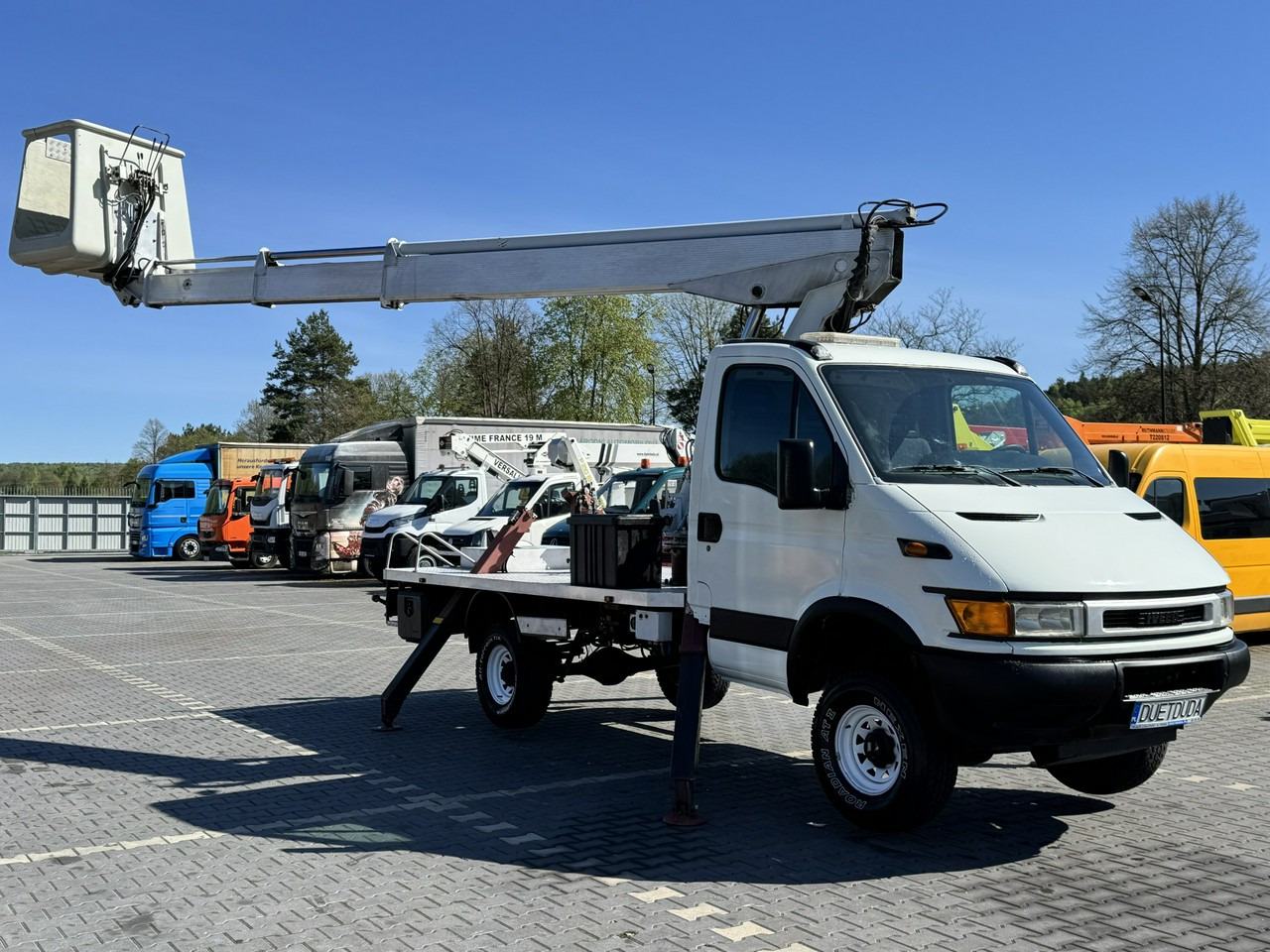 Iveco Daily - Caminhão com plataforma aérea: foto 4 Iveco Daily - Caminhão com plataforma aérea: foto 4