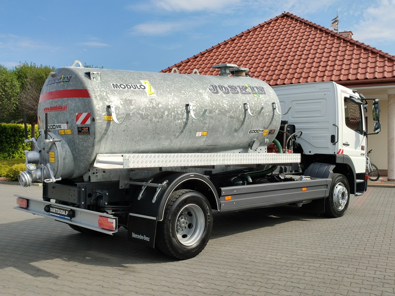 Mercedes Atego 1218 Asenizacyjny Szambiarka Beczka Szambowóz Poj.6m 2019r - Caminhão limpa fossa: foto 3 Mercedes Atego 1218 Asenizacyjny Szambiarka Beczka Szambowóz Poj.6m 2019r - Caminhão limpa fossa: foto 3