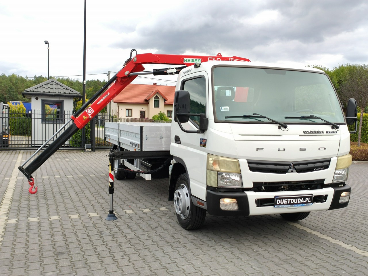 Mitsubishi Canter Fuso 7C15 3.0/150KM HDS FASSI F40 UNIKAT Super Stan !!! - Camião de caixa aberta/ Plataforma, Caminhão grua: foto 3 Mitsubishi Canter Fuso 7C15 3.0/150KM HDS FASSI F40 UNIKAT Super Stan !!! - Camião de caixa aberta/ Plataforma, Caminhão grua: foto 3