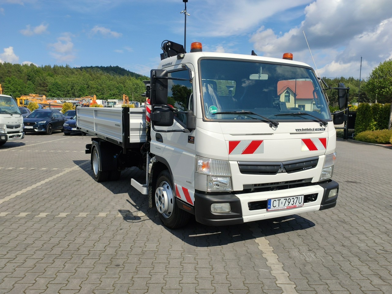 Mitsubishi Canter Fuso 9C18 3.0/180KM HDS FASSI F30 Wywrotka 3-stronna - Caminhão basculante: foto 3 Mitsubishi Canter Fuso 9C18 3.0/180KM HDS FASSI F30 Wywrotka 3-stronna - Caminhão basculante: foto 3