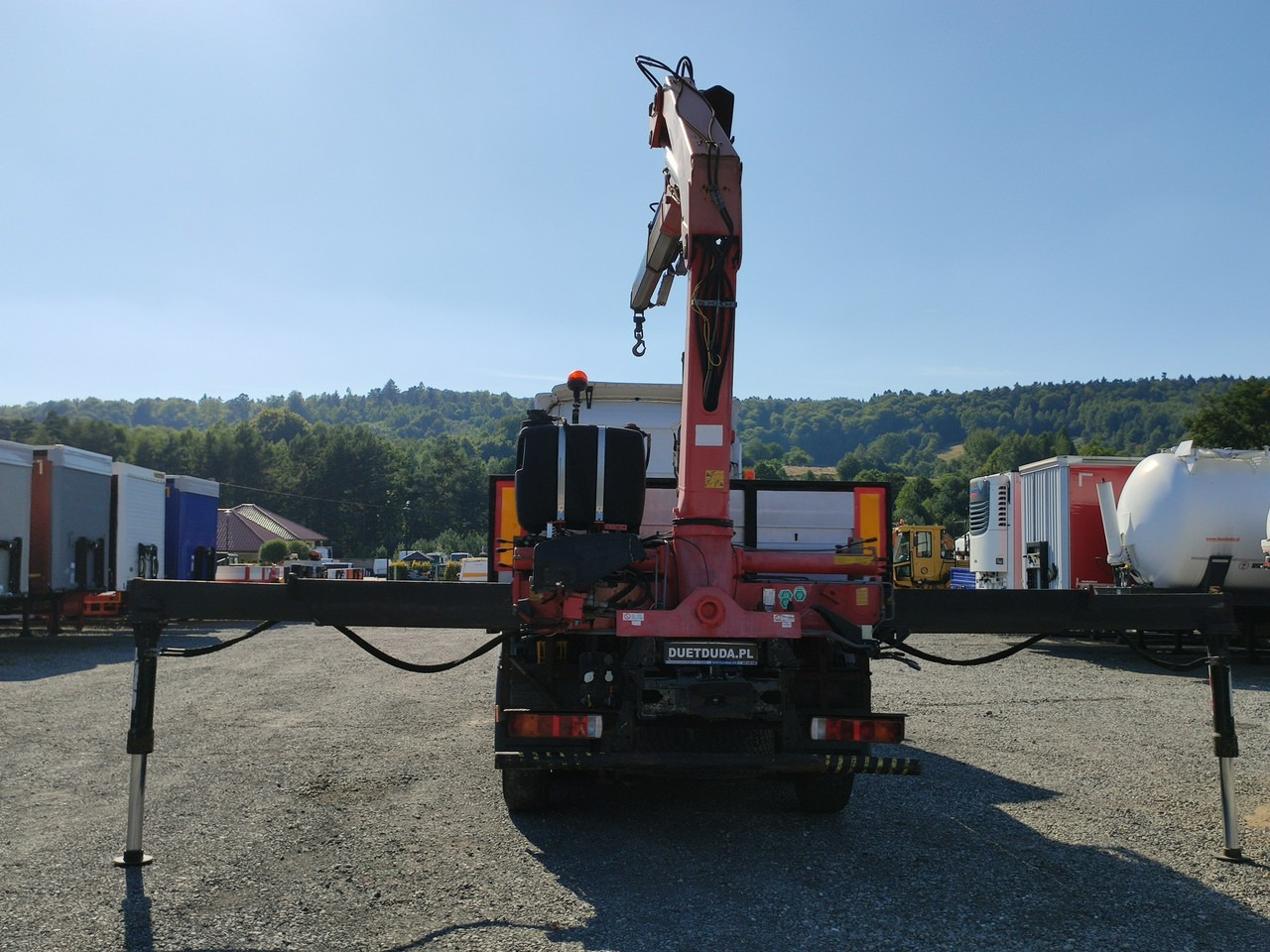 Scania 124L 420 6x2 Retarder HDS FASSI F170 Budowlanka - Camião de caixa aberta/ Plataforma, Caminhão grua: foto 4 Scania 124L 420 6x2 Retarder HDS FASSI F170 Budowlanka - Camião de caixa aberta/ Plataforma, Caminhão grua: foto 4