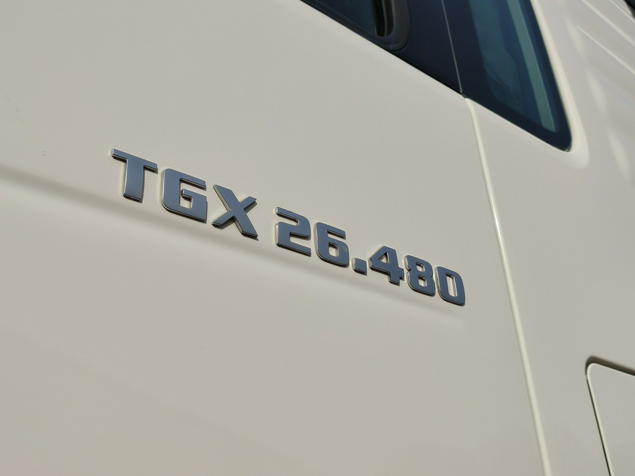 MAN TGX 26.480 E6 XLX 6x2 - Tractor: foto 3 MAN TGX 26.480 E6 XLX 6x2 - Tractor: foto 3