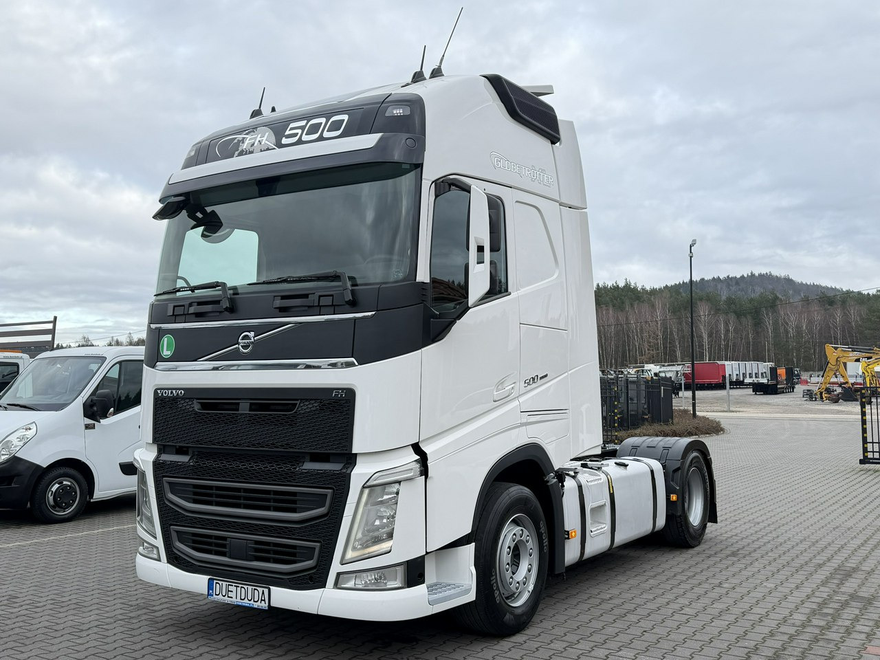 Volvo FH 500 E6 Standard Globetrotter XL Grudzień 2019r - Tractor: foto 5 Volvo FH 500 E6 Standard Globetrotter XL Grudzień 2019r - Tractor: foto 5