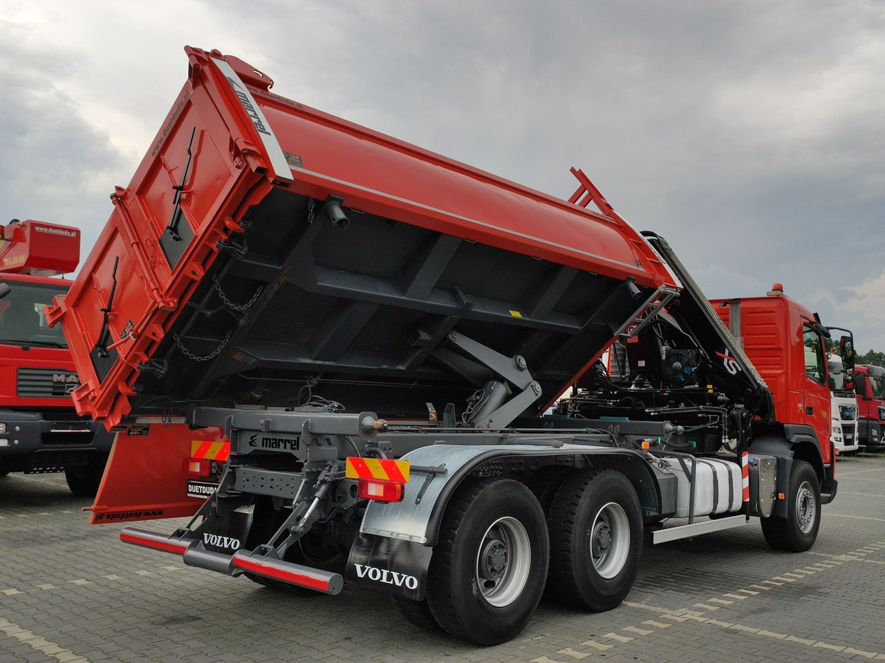 Caminhão basculante, Caminhão grua Volvo FMX 410 6x4 13L HDS Radiowy Hydroburta: foto 48