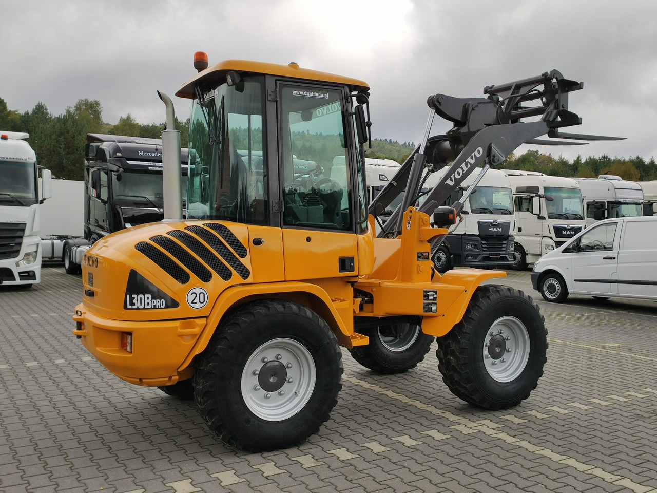 Locação de Volvo L30B PRO Pro Zadbana Sprawna Unikat Stan !!! Volvo L30B PRO Pro Zadbana Sprawna Unikat Stan !!!: foto 25