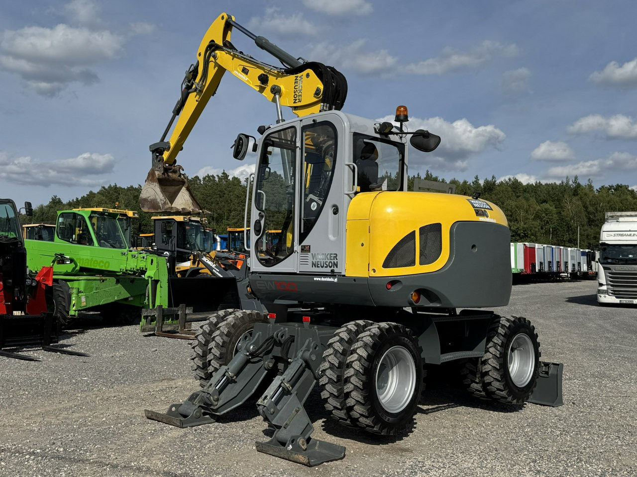 Wacker Neuson EW100 Pług + Podpory 10 ton Szybkozłącze Klimatyzacja - Escavadeira de rodas: foto 3 Wacker Neuson EW100 Pług + Podpory 10 ton Szybkozłącze Klimatyzacja - Escavadeira de rodas: foto 3