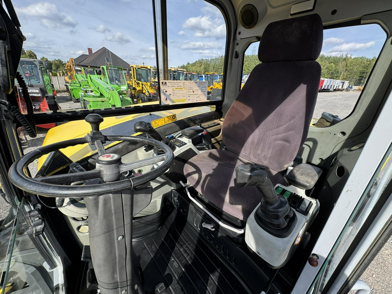 Escavadeira de rodas Wacker Neuson EW100 Pług + Podpory 10 ton Szybkozłącze Klimatyzacja: foto 18 Escavadeira de rodas Wacker Neuson EW100 Pług + Podpory 10 ton Szybkozłącze Klimatyzacja: foto 18