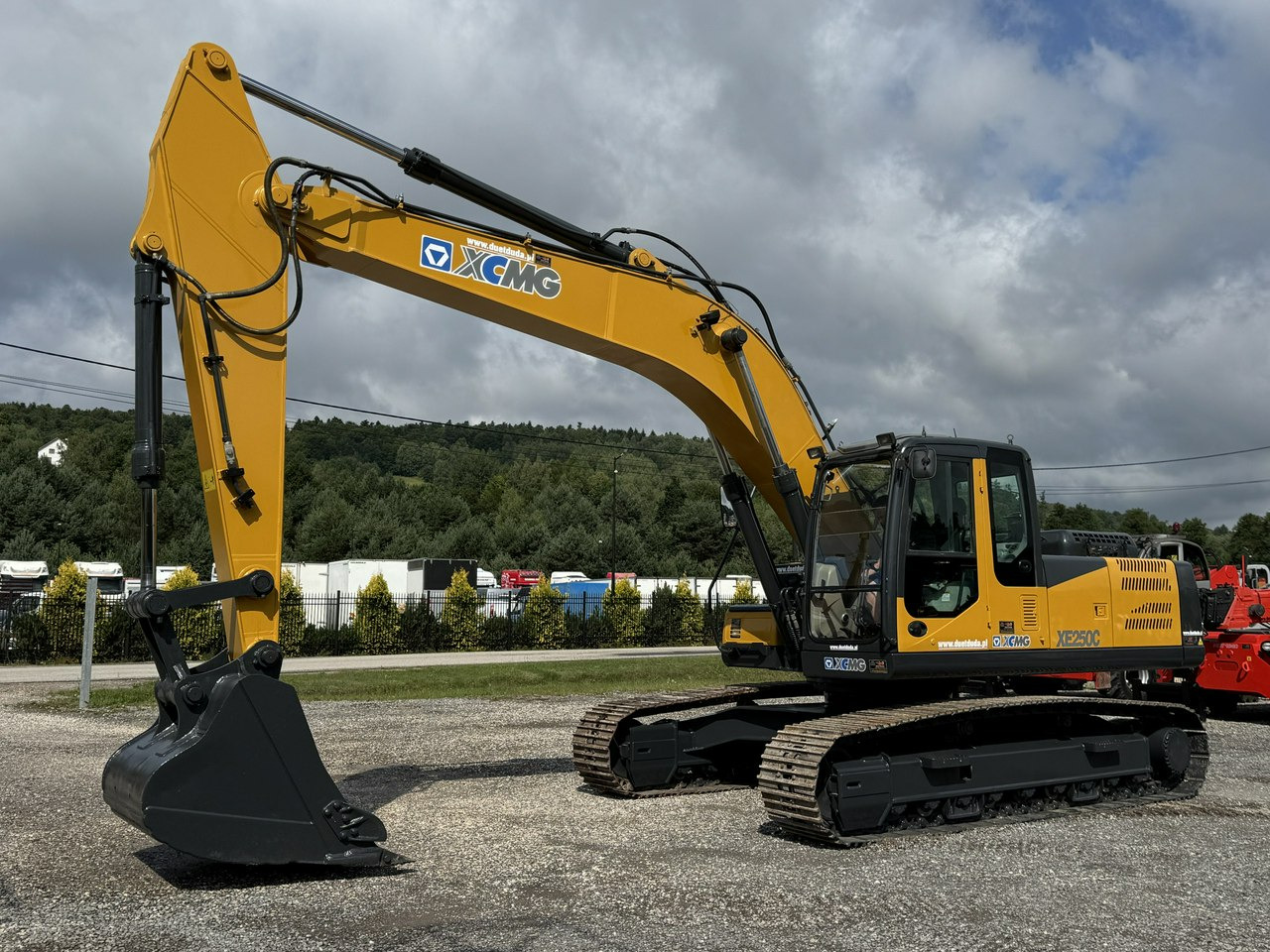 XCMG XE 250C 25ton Bez DPF i Adblue Stan Jak Nowy - Escavadora de rastos: foto 1 XCMG XE 250C 25ton Bez DPF i Adblue Stan Jak Nowy - Escavadora de rastos: foto 1