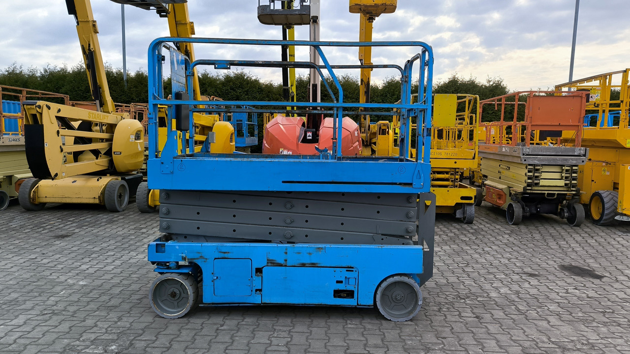 GENIE GS 2646 - Plataforma de Tijera/ Plataforma de tesoura: foto 2 GENIE GS 2646 - Plataforma de Tijera/ Plataforma de tesoura: foto 2