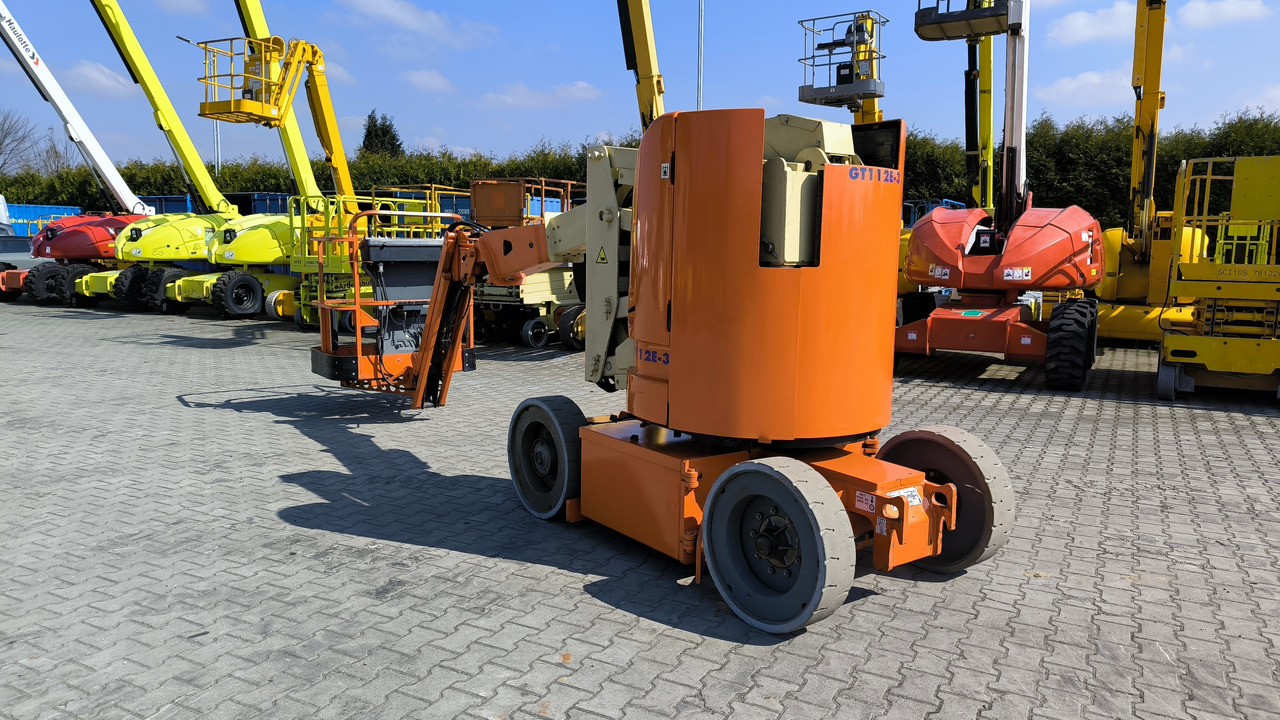 JLG E 300 AJP - Plataforma articulada: foto 1 JLG E 300 AJP - Plataforma articulada: foto 1