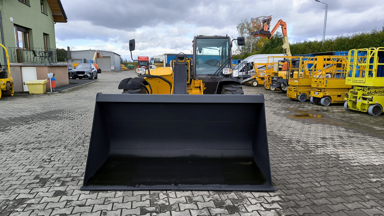 MANITOU MT 932 EASY 75 D - Pá carregadora telescópica: foto 2 MANITOU MT 932 EASY 75 D - Pá carregadora telescópica: foto 2