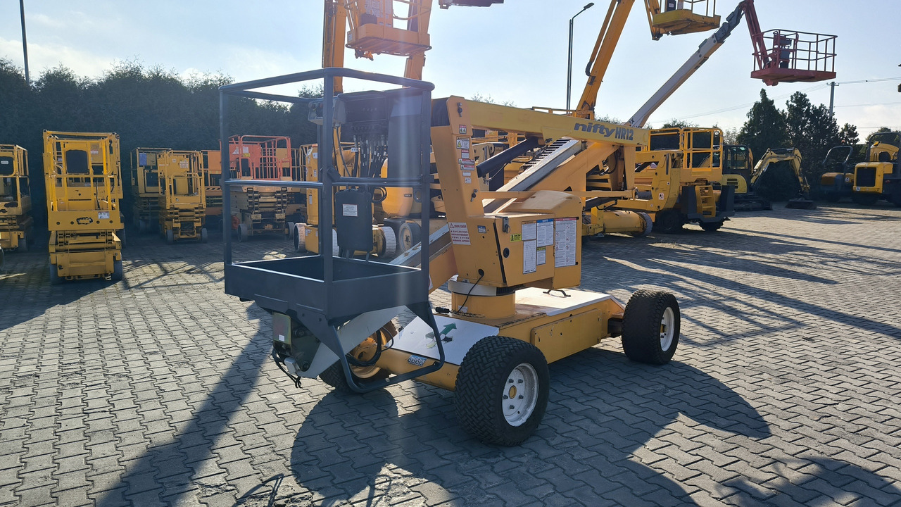 NIFTYLIFT HR 12 NE - Plataforma articulada: foto 3 NIFTYLIFT HR 12 NE - Plataforma articulada: foto 3