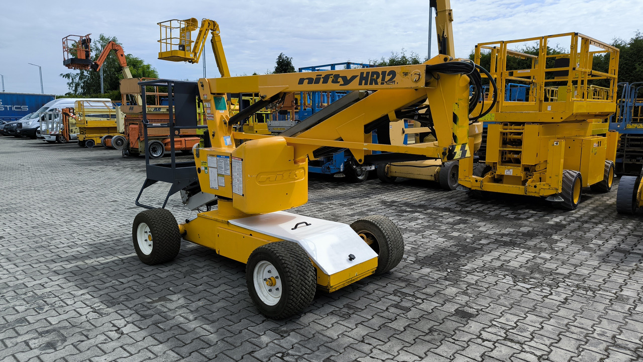 NIFTYLIFT HR 12 NE - Plataforma articulada: foto 3 NIFTYLIFT HR 12 NE - Plataforma articulada: foto 3
