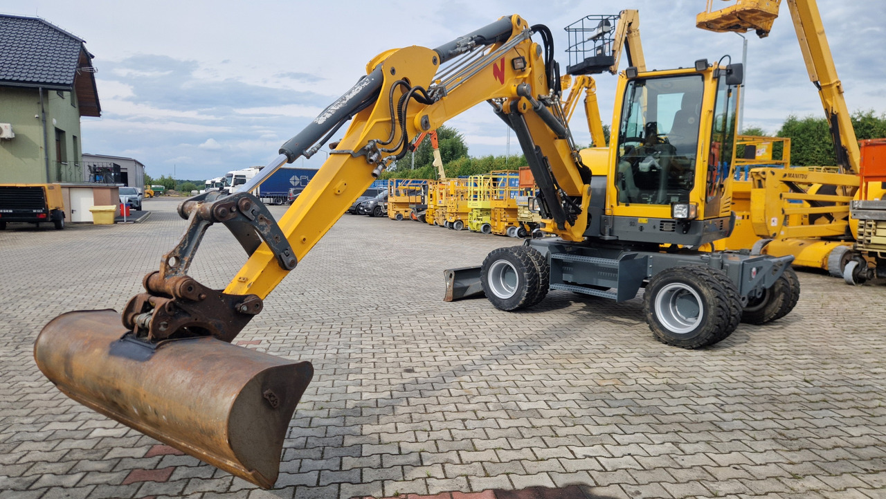 WACKER NEUSON EW65 - Escavadeira de rodas: foto 4 WACKER NEUSON EW65 - Escavadeira de rodas: foto 4