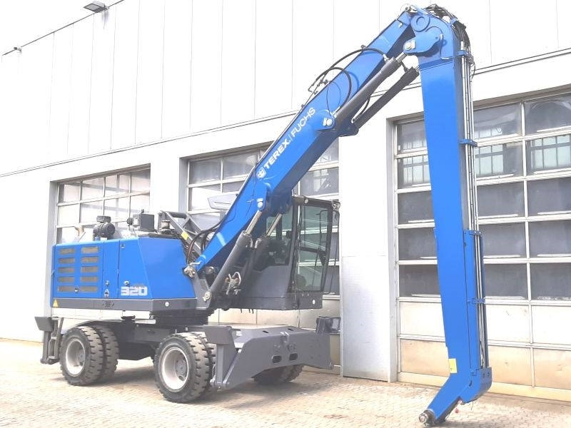 Fuchs MHL 320 F - Manipulador de material: foto 4 Fuchs MHL 320 F - Manipulador de material: foto 4