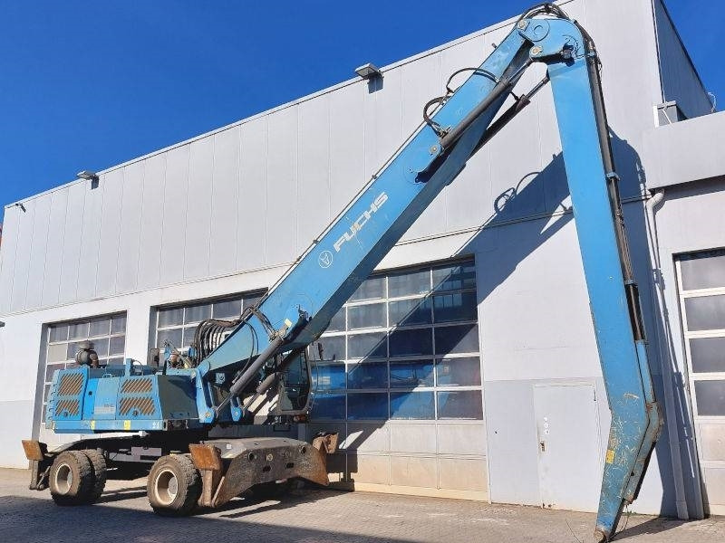 Fuchs MHL 350 E - Manipulador de material: foto 4 Fuchs MHL 350 E - Manipulador de material: foto 4