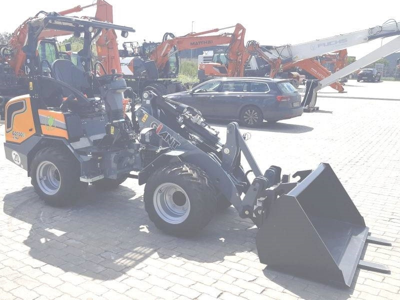 Giant G 2700 E X-Tra Elektro / electric - Mini carregadeira: foto 4 Giant G 2700 E X-Tra Elektro / electric - Mini carregadeira: foto 4