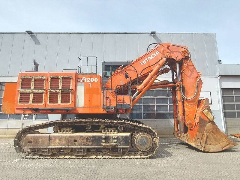 Hitachi EX 1200-6 - Escavadeira: foto 5 Hitachi EX 1200-6 - Escavadeira: foto 5
