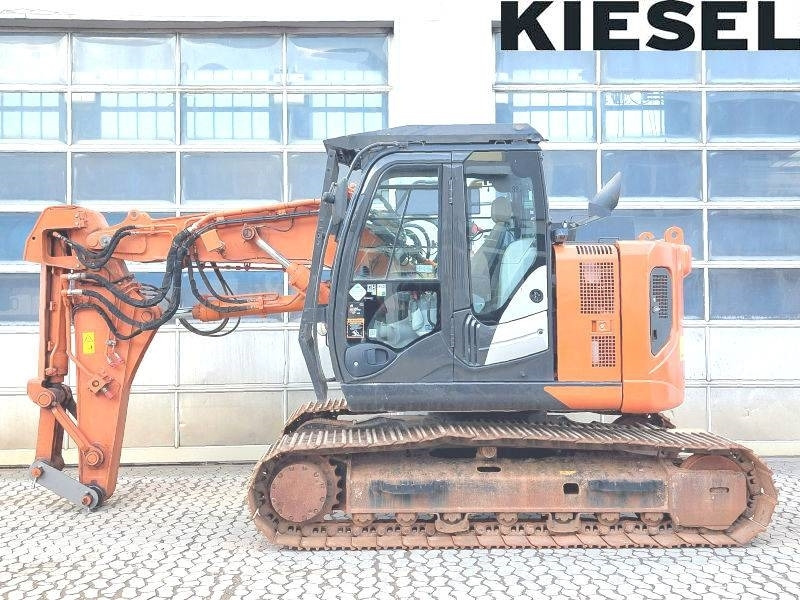 Hitachi ZX 135 US-6 Short reach front tunnel excavator - Escavadora de rastos: foto 1 Hitachi ZX 135 US-6 Short reach front tunnel excavator - Escavadora de rastos: foto 1