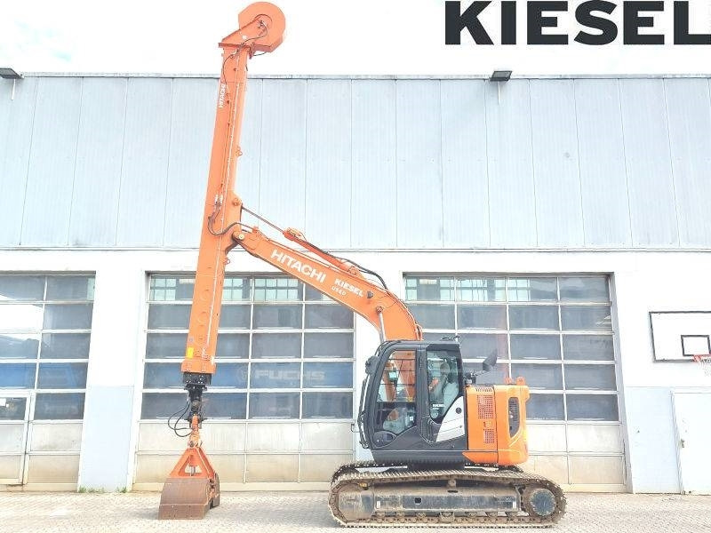 Hitachi ZX 135 US-6 Teledipper - Escavadora de rastos: foto 1 Hitachi ZX 135 US-6 Teledipper - Escavadora de rastos: foto 1