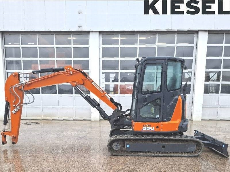 Hitachi ZX 55 U-6 - Mini escavadeira: foto 1 Hitachi ZX 55 U-6 - Mini escavadeira: foto 1